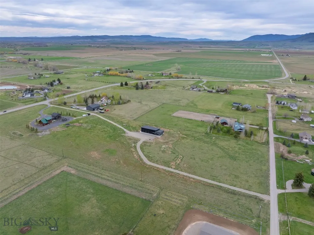 5155 Clearview Road Belgrade MT 59714