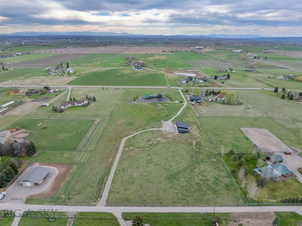 5155 Clearview Road Belgrade MT 59714