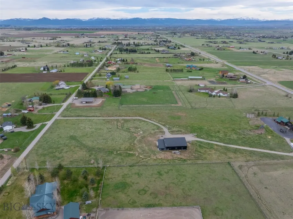5155 Clearview Road Belgrade MT 59714