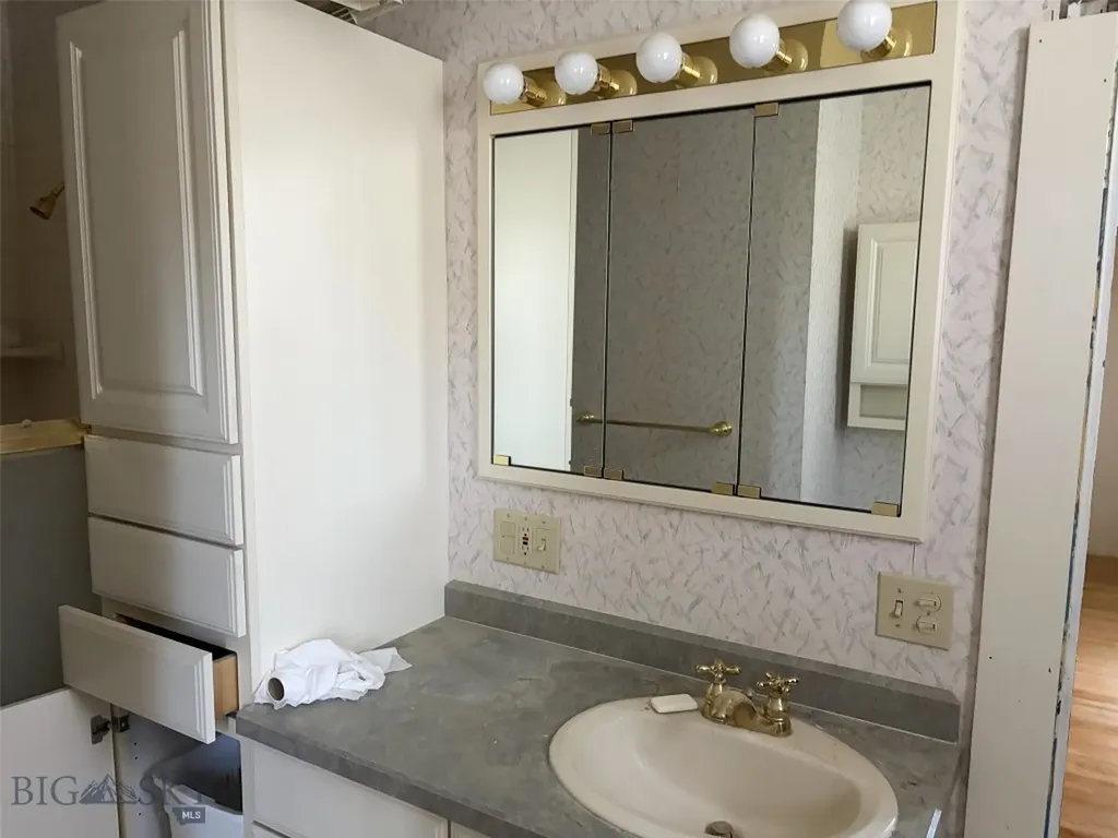 213 W Park Anaconda MT 59711