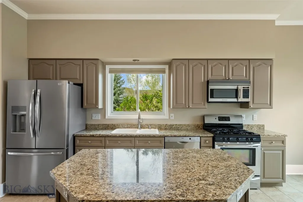 1028 Summer Ridge Road Bozeman MT 59715