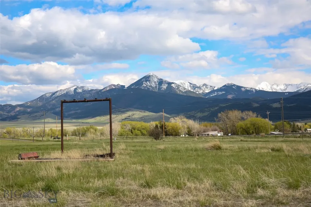 Nhn Sun Avenue Livingston MT 59047