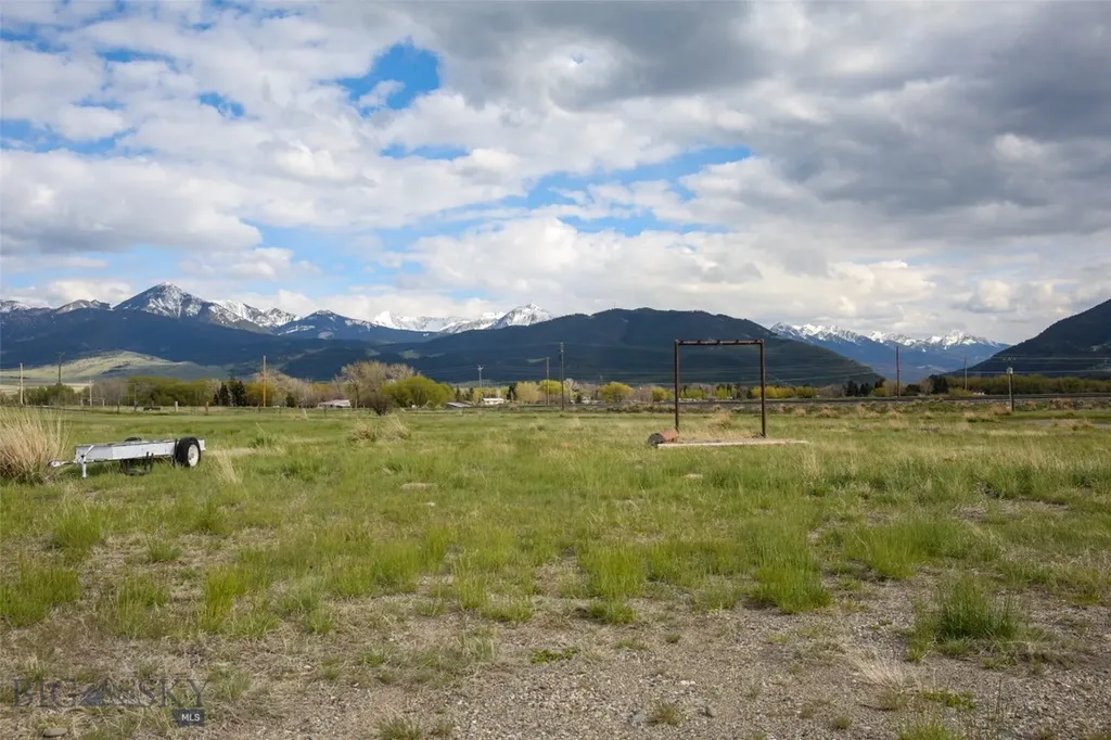 Nhn Sun Avenue Livingston MT 59047