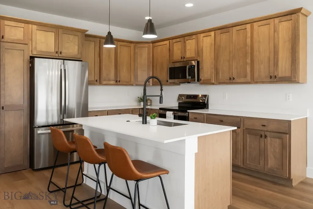 100 Bow Perch Lane Bozeman MT 59718