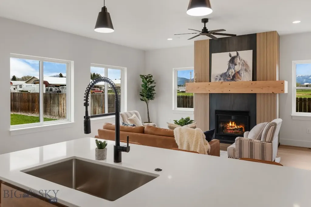 100 Bow Perch Lane Bozeman MT 59718