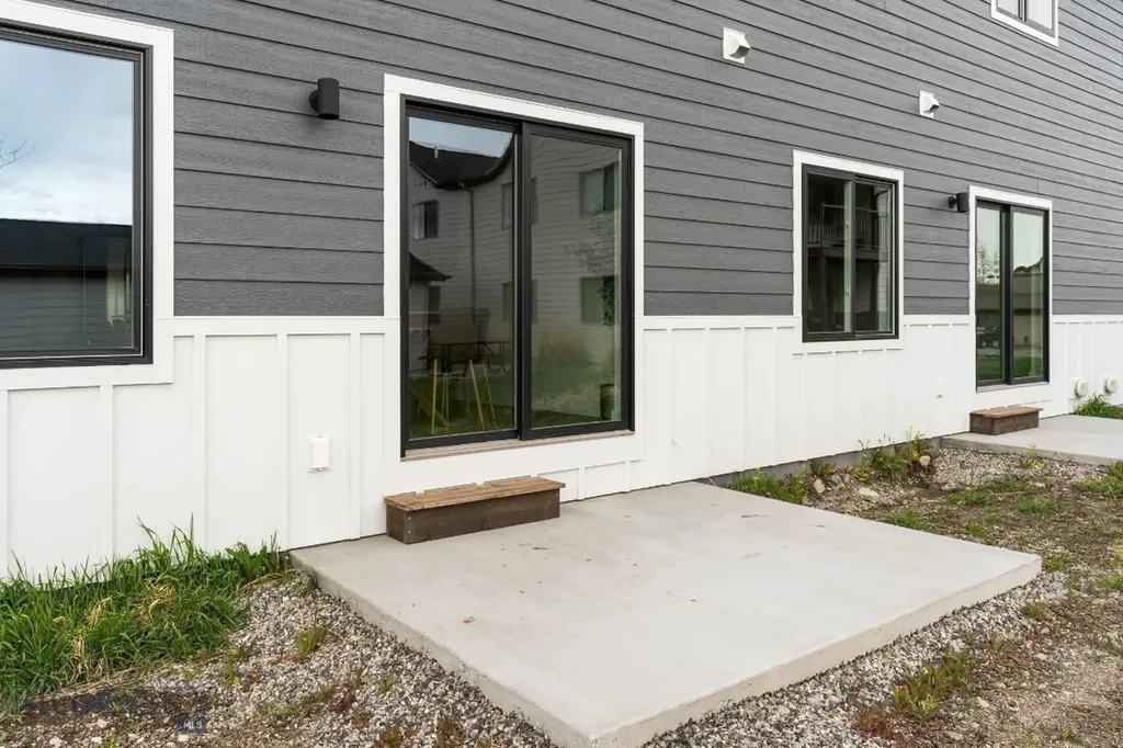 100 Bow Perch Lane Bozeman MT 59718