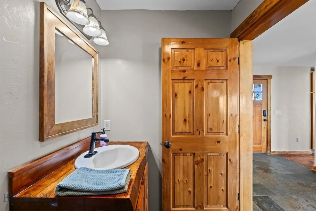 127 Antelope Ridge Belgrade MT 59714