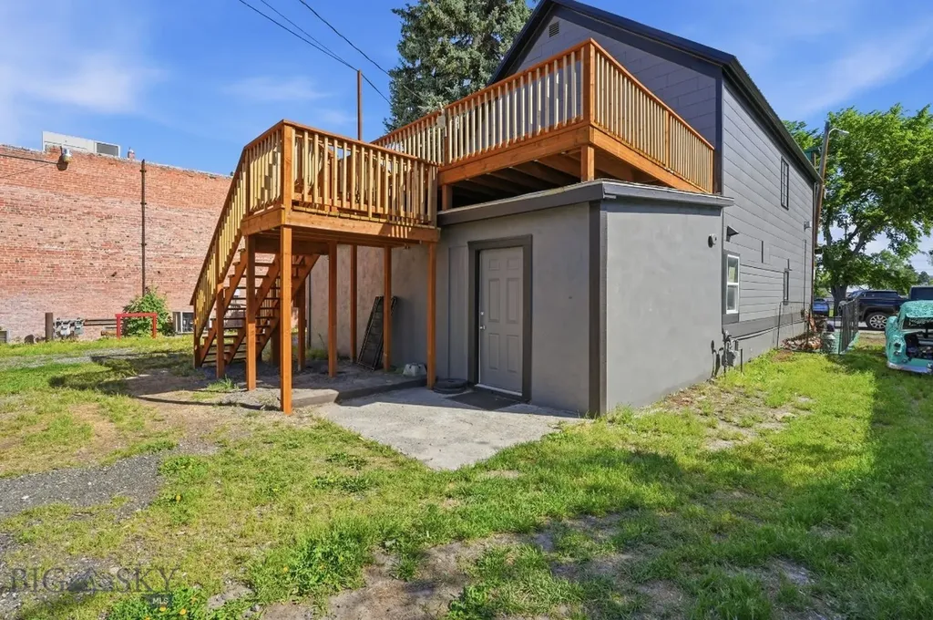 110 E Main Street Manhattan MT 59741