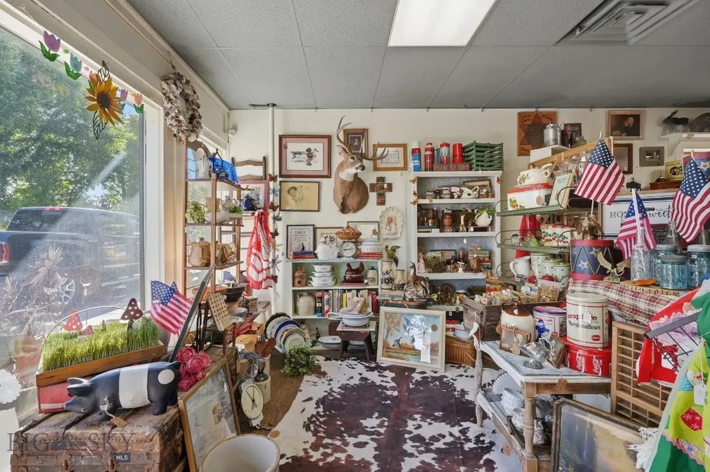 110 E Main Street Manhattan MT 59741