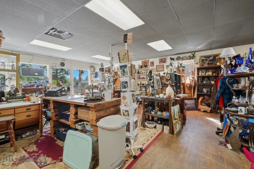 110 E Main Street Manhattan MT 59741