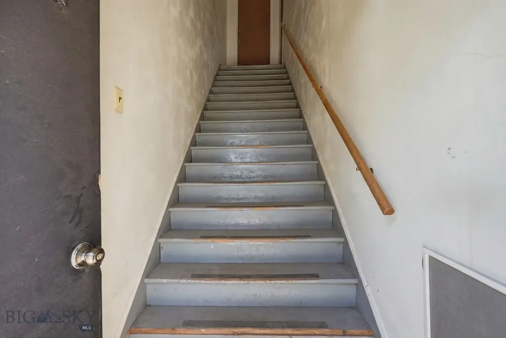 110 E Main Street Manhattan MT 59741