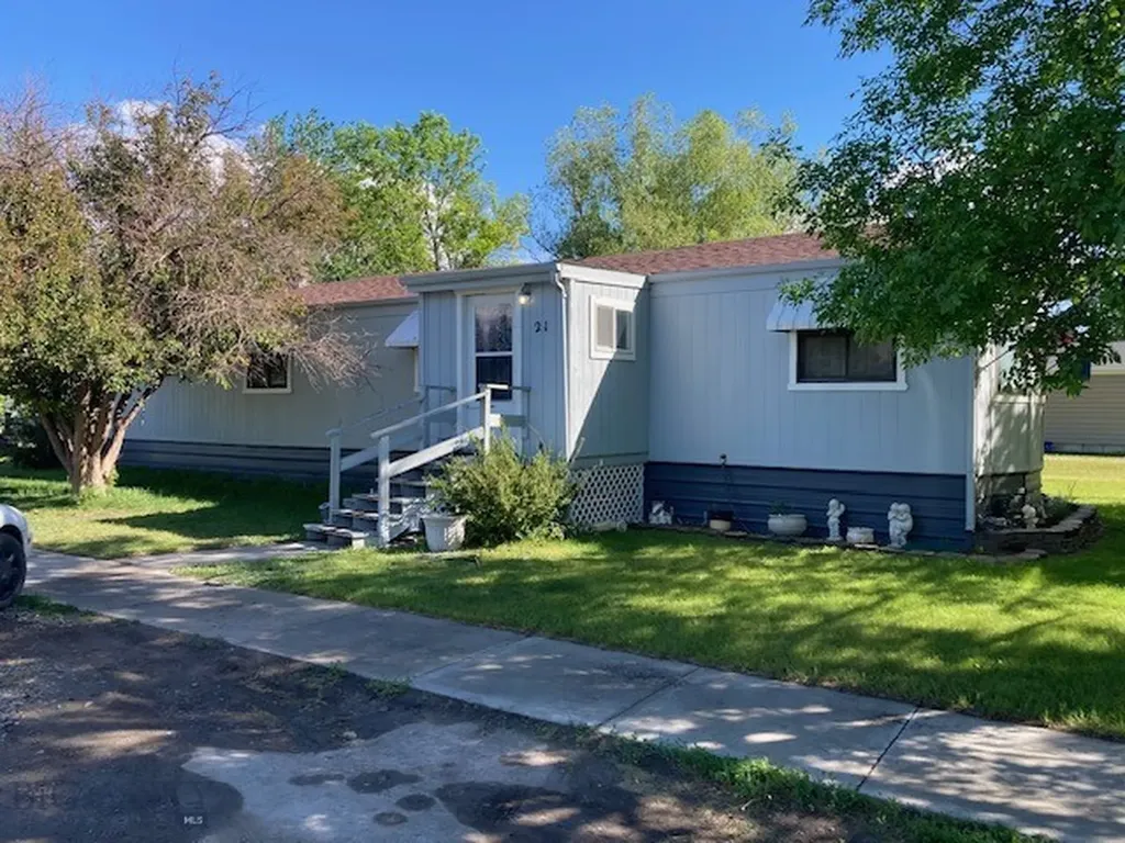 21 S Iowa Street Three Forks MT 59752