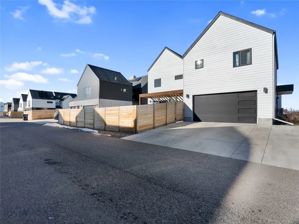 2842 Tierra Lane Bozeman MT 59718