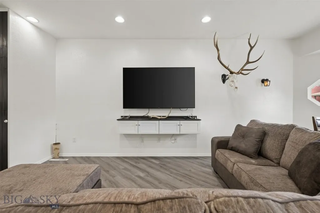 1256 E 2nd Street Butte MT 59701