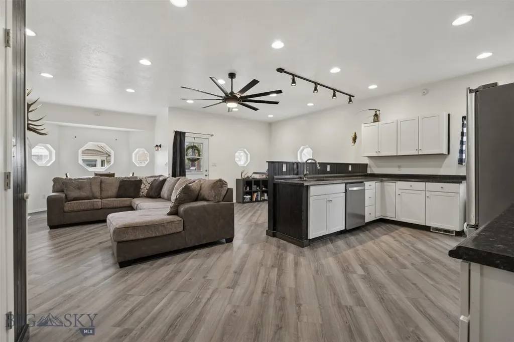 1256 E 2nd Street Butte MT 59701
