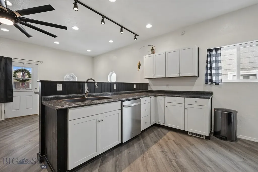 1256 E 2nd Street Butte MT 59701
