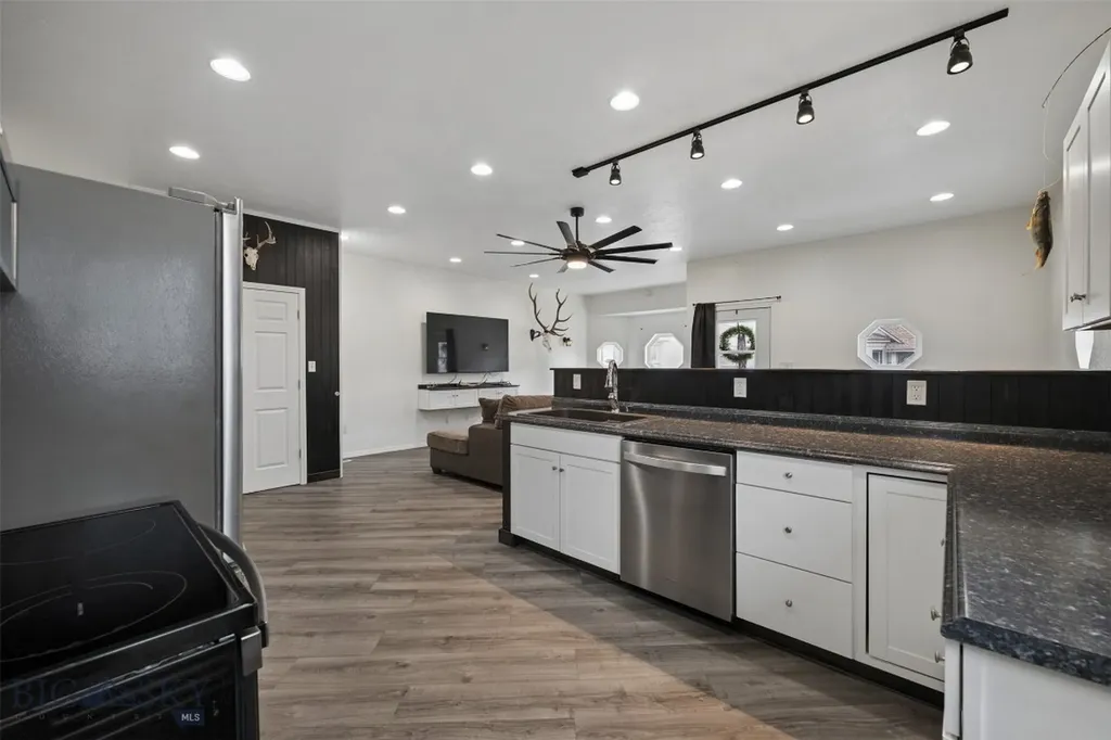 1256 E 2nd Street Butte MT 59701