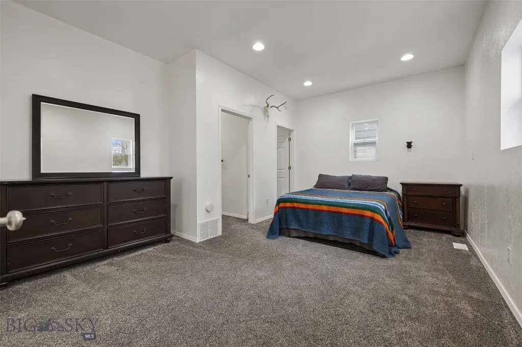 1256 E 2nd Street Butte MT 59701