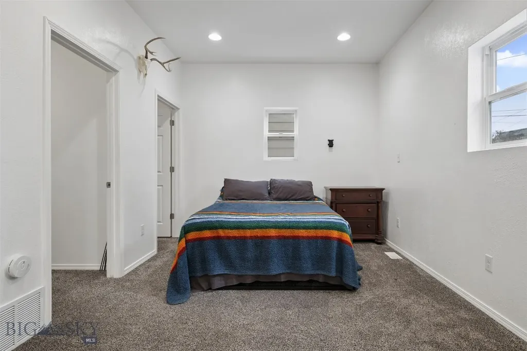 1256 E 2nd Street Butte MT 59701