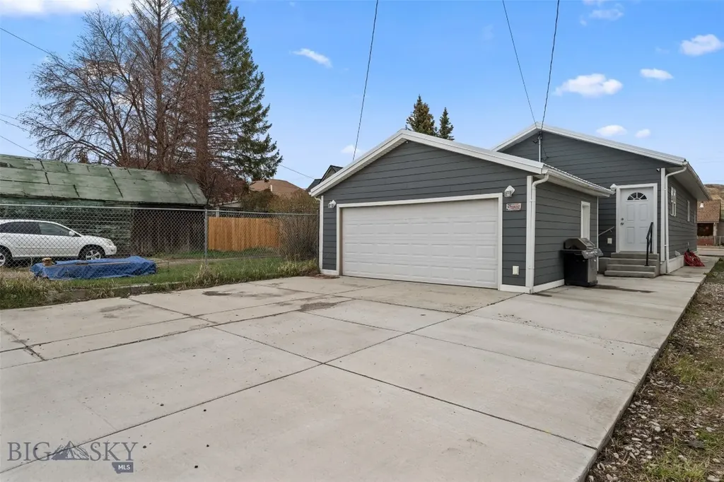 1256 E 2nd Street Butte MT 59701