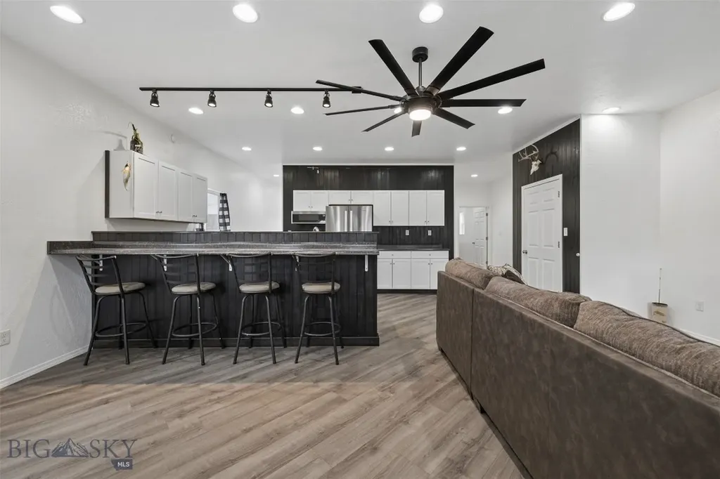 1256 E 2nd Street Butte MT 59701