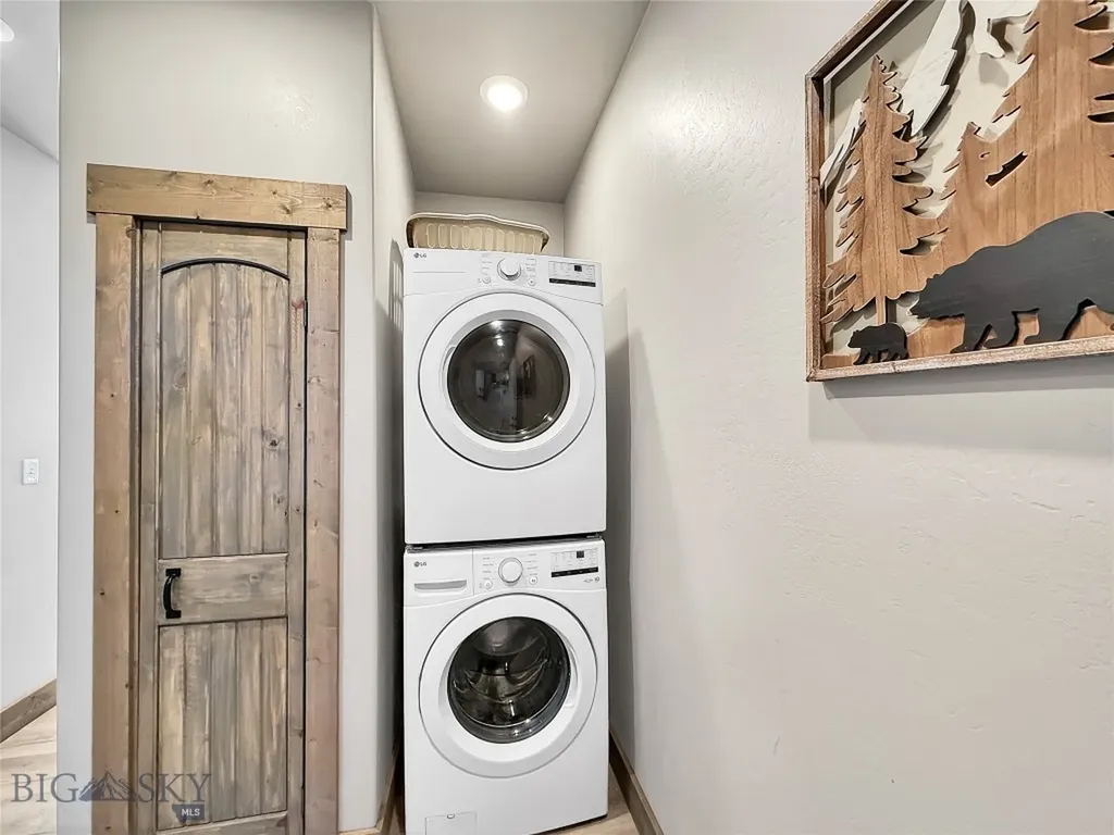 21 Gopher Trail Ennis MT 59729