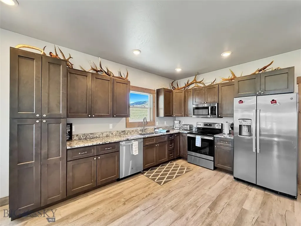 21 Gopher Trail Ennis MT 59729