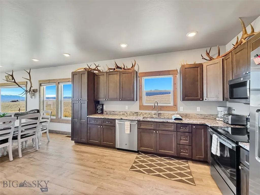 21 Gopher Trail Ennis MT 59729