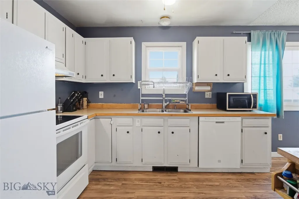 1901 Lafayette Butte MT 59701