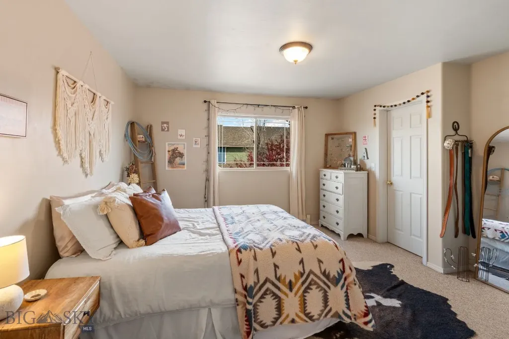 515 Michael Grove Avenue Bozeman MT 59718