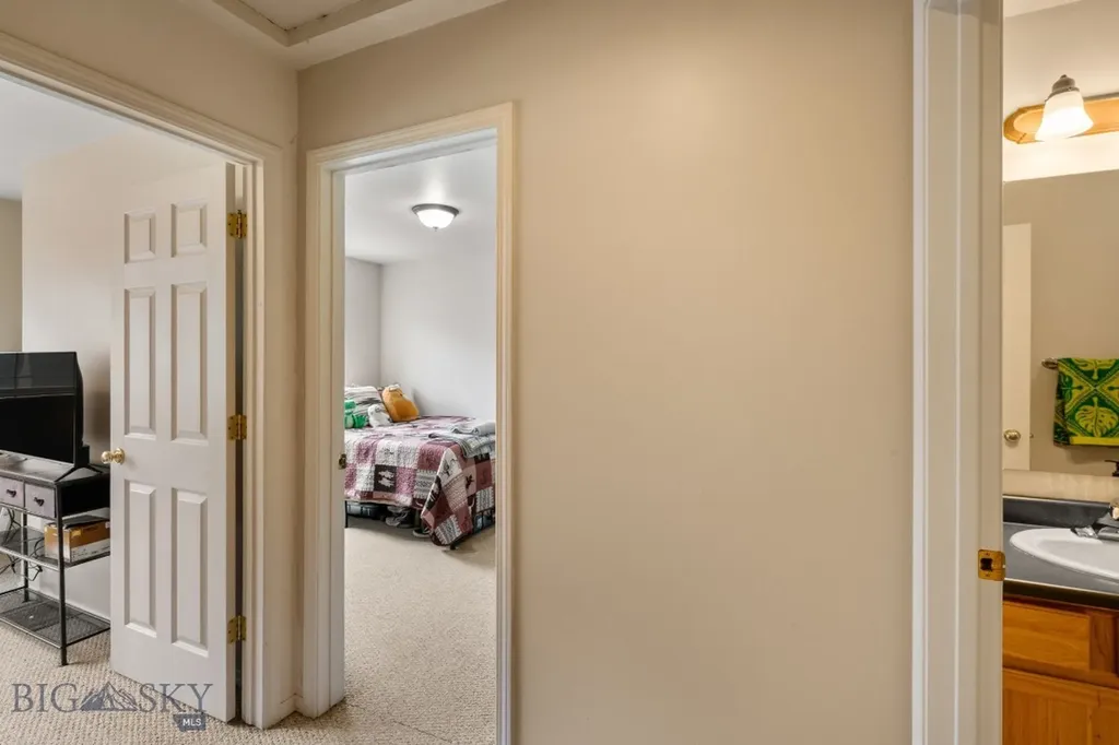 515 Michael Grove Avenue Bozeman MT 59718