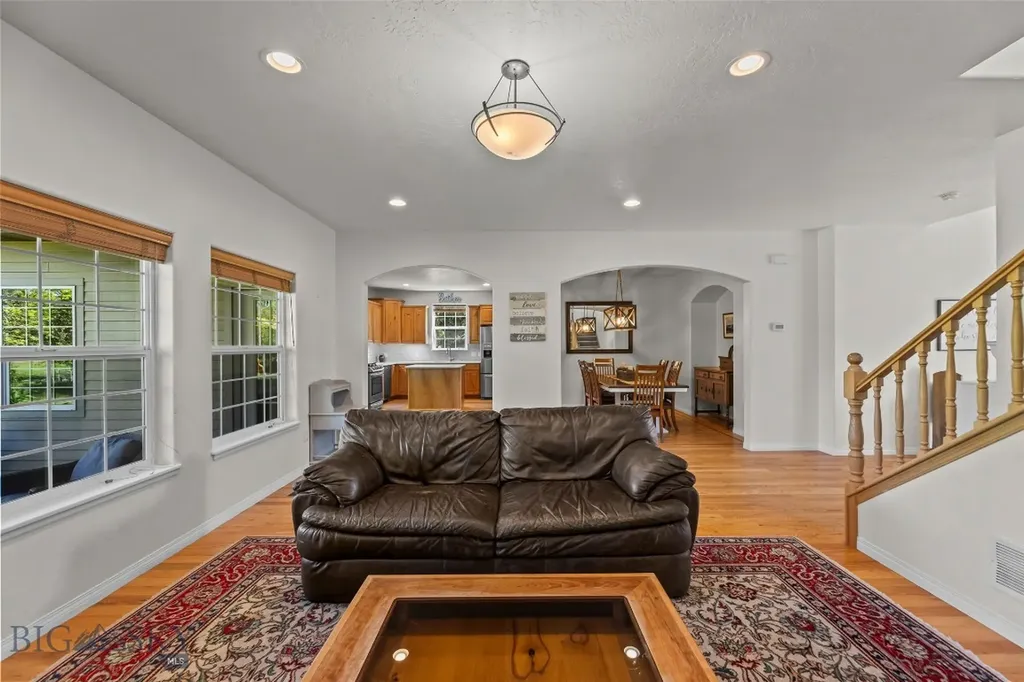 359 Annie Glade Drive Bozeman MT 59718
