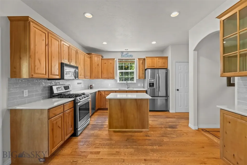 359 Annie Glade Drive Bozeman MT 59718