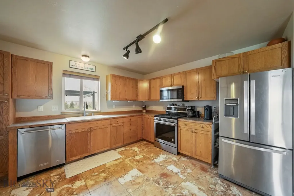174 Heidi Lane Belgrade MT 59714