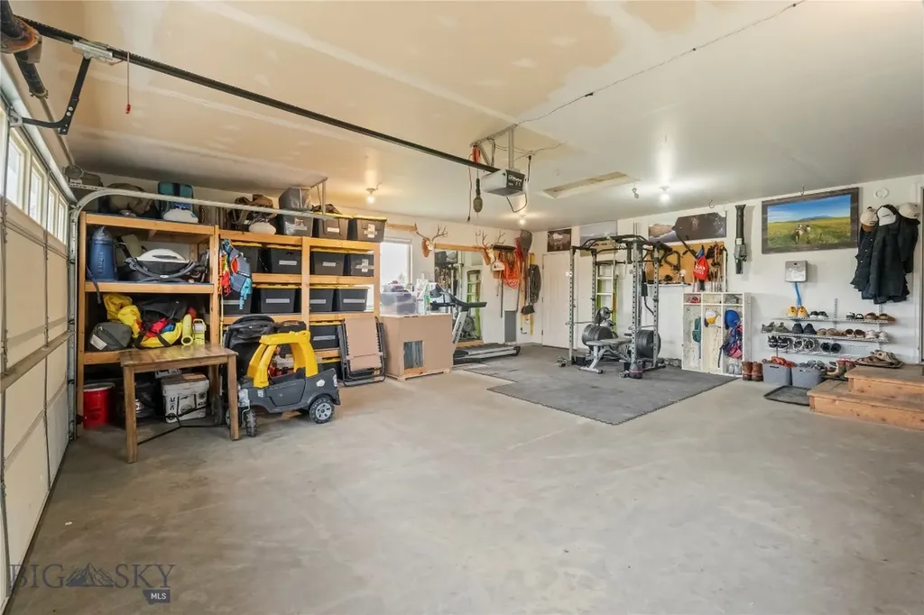 174 Heidi Lane Belgrade MT 59714
