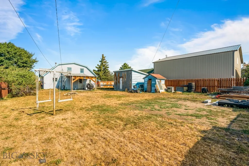 407 West 2nd Avenue Big Timber MT 59011