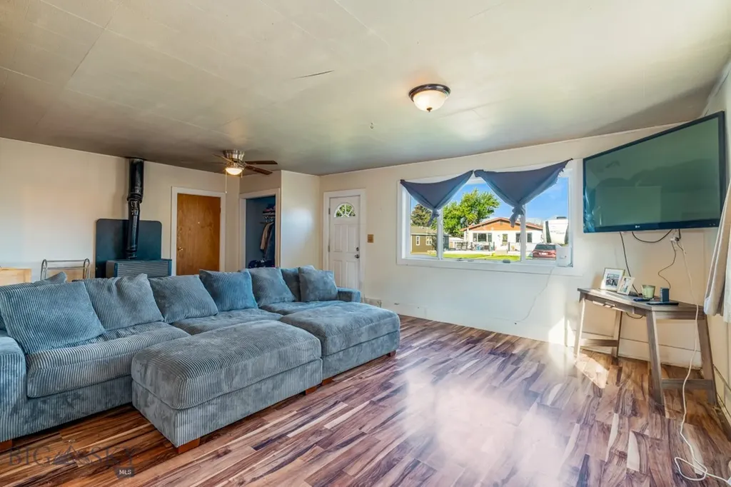 407 West 2nd Avenue Big Timber MT 59011