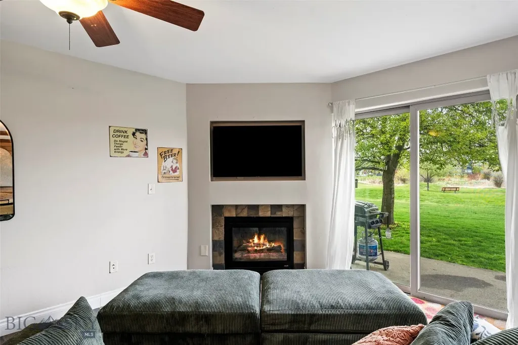 2963 Warbler Way Bozeman MT 59718