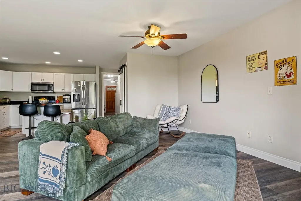 2963 Warbler Way Bozeman MT 59718