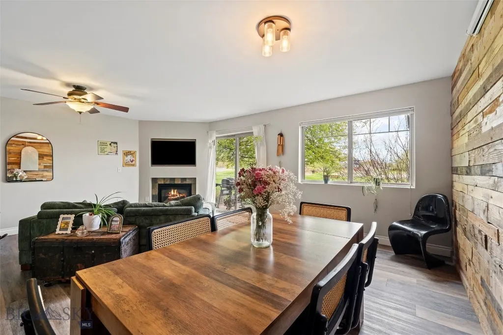 2963 Warbler Way Bozeman MT 59718