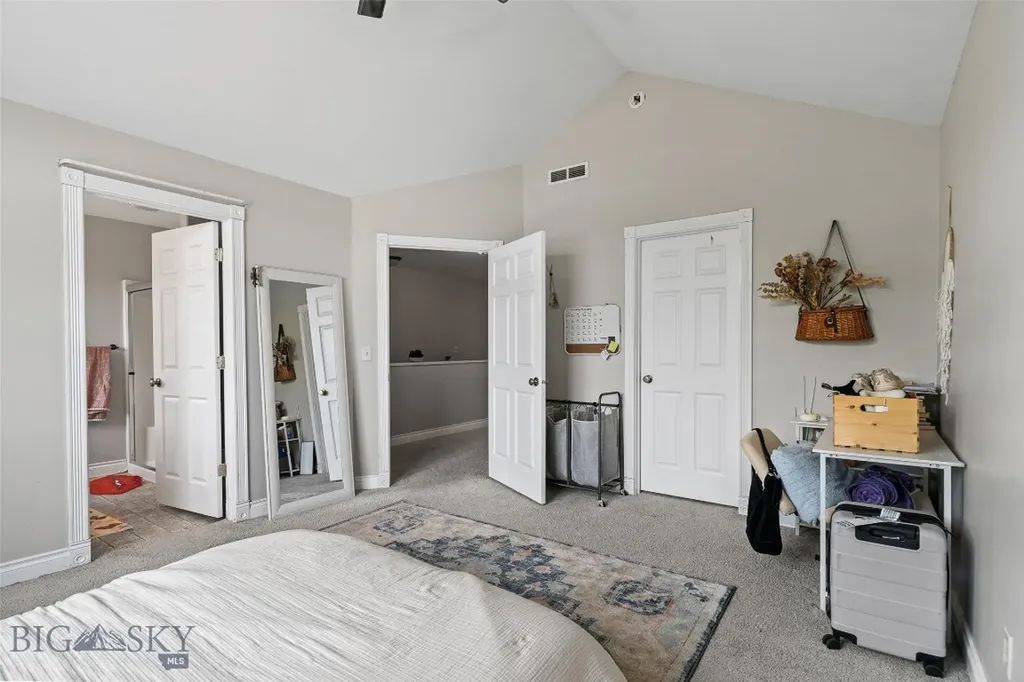 2963 Warbler Way Bozeman MT 59718
