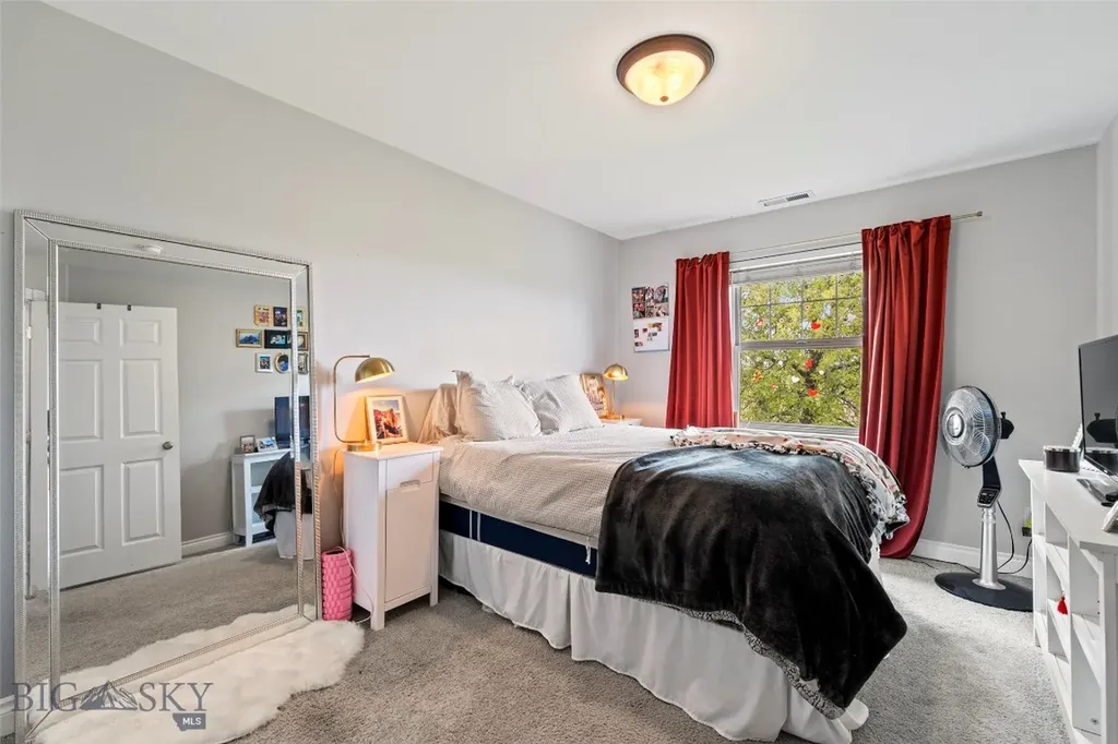 2963 Warbler Way Bozeman MT 59718