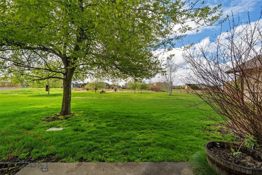 2963 Warbler Way Bozeman MT 59718