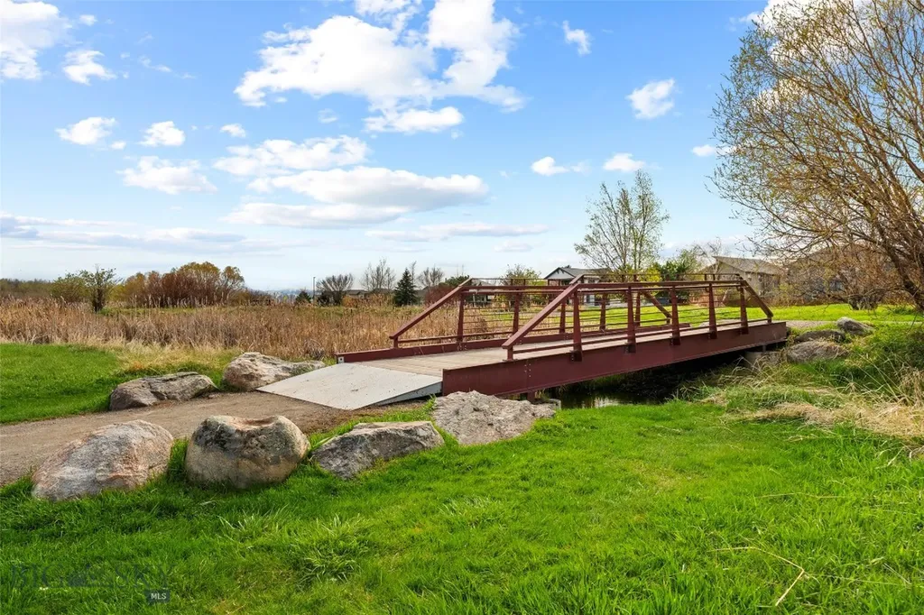 2963 Warbler Way Bozeman MT 59718