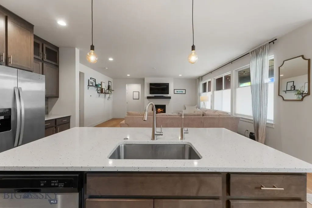 1704 Deadwood Belgrade MT 59714