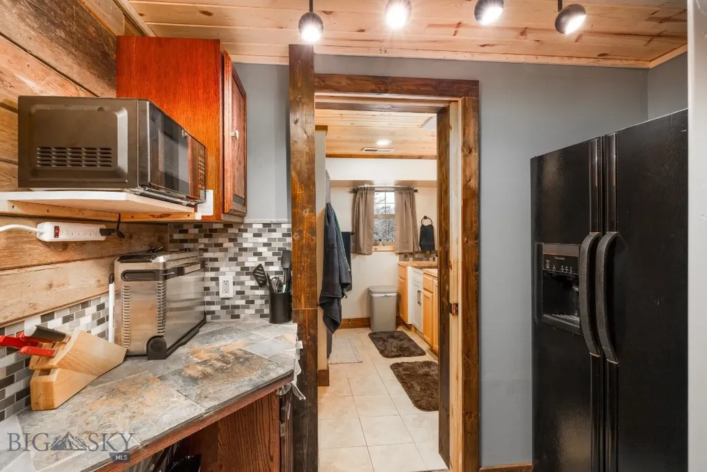 327 Rifle Road Bozeman MT 59715