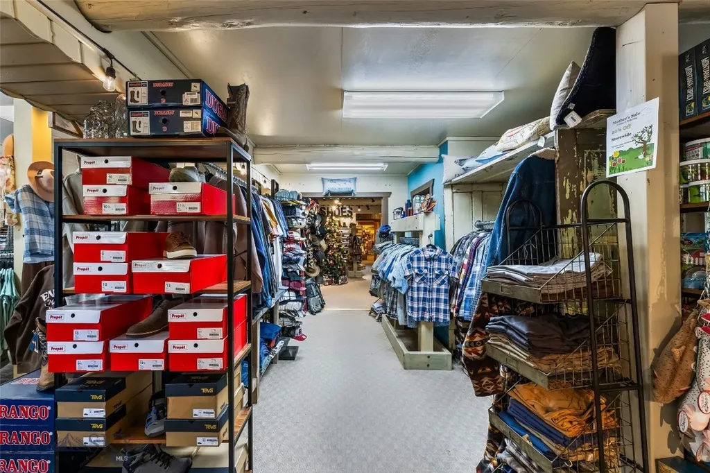 100 W Main Street Ennis MT 59729