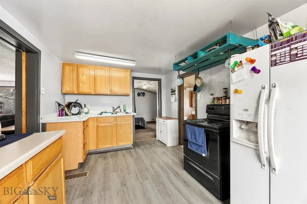 34 E Center Butte MT 59701