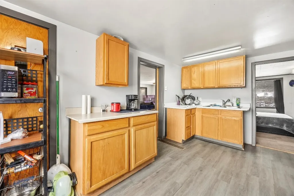 34 E Center Butte MT 59701