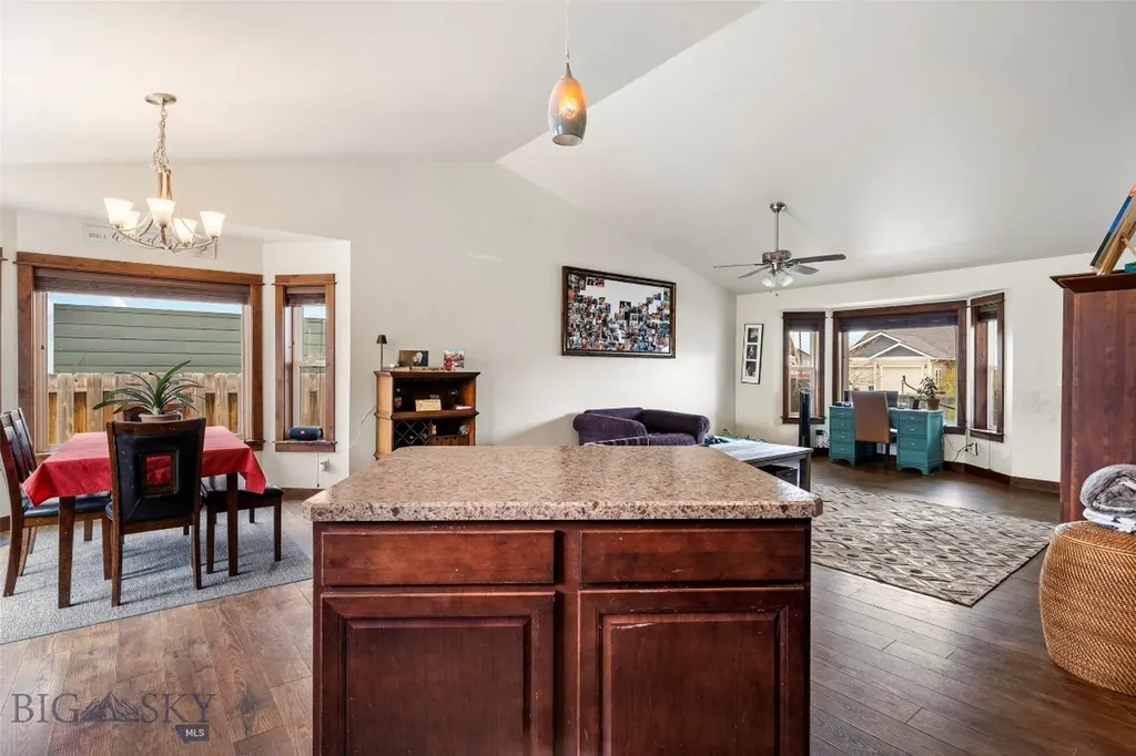339 Cedar Wood Bozeman MT 59718